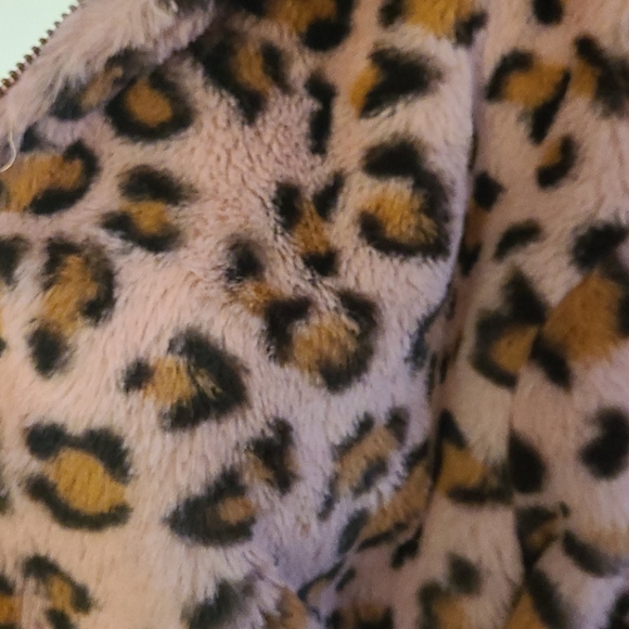 NWT Leopard Cropped Jacket Size XL - Picture 4 of 5
